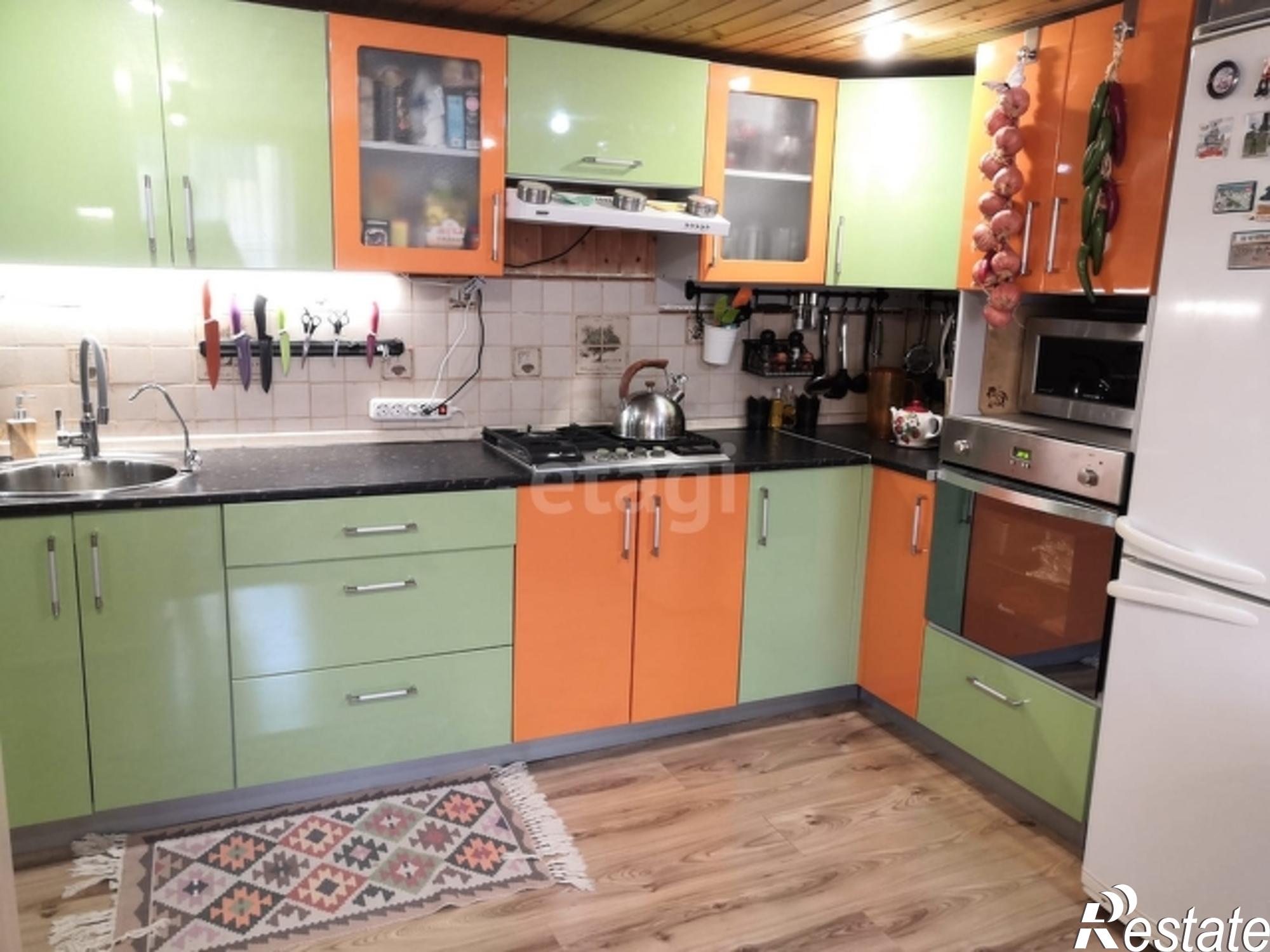 Купить дачу, дом, коттедж за 12 000 000 рублей на Садовая