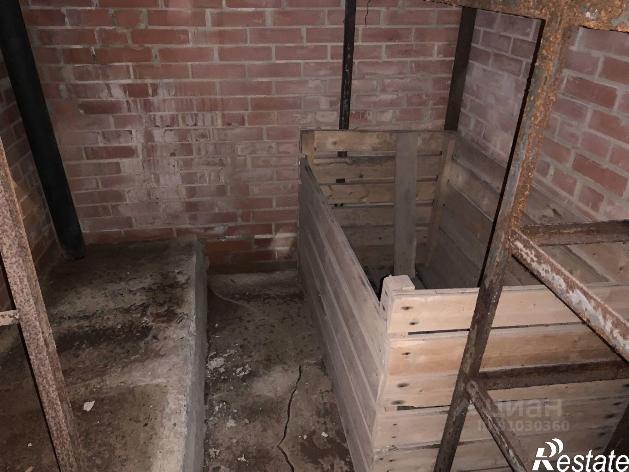 Купить гараж, место в паркинге за 840 765 рублей на улица Братьев Кашириных, 86