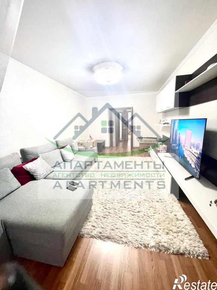 3-комн квартира Нежнова ул, 21к3