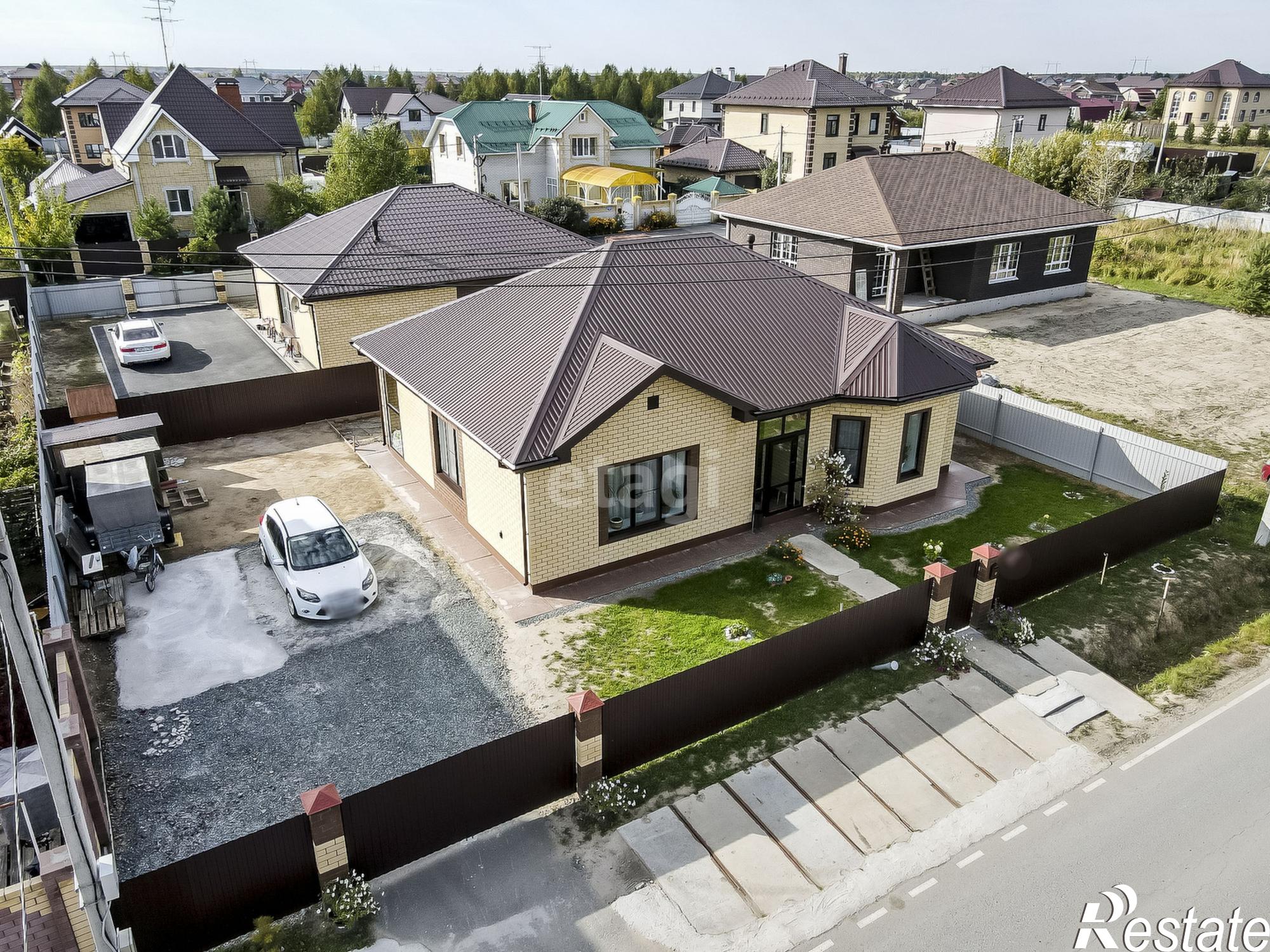 Купить дачу, дом, коттедж за 17 000 000 рублей на 2-я Северная, 12
