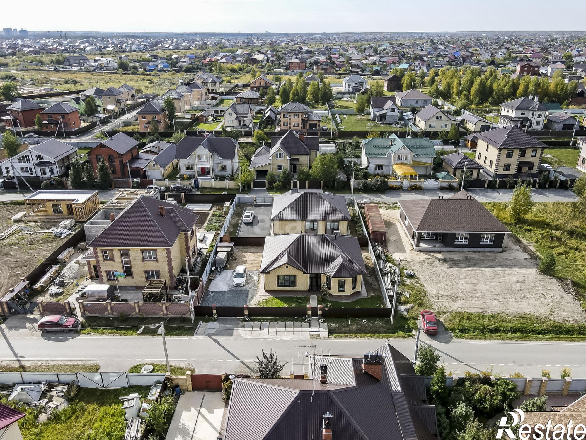 Купить дачу, дом, коттедж за 17 000 000 рублей на 2-я Северная, 12