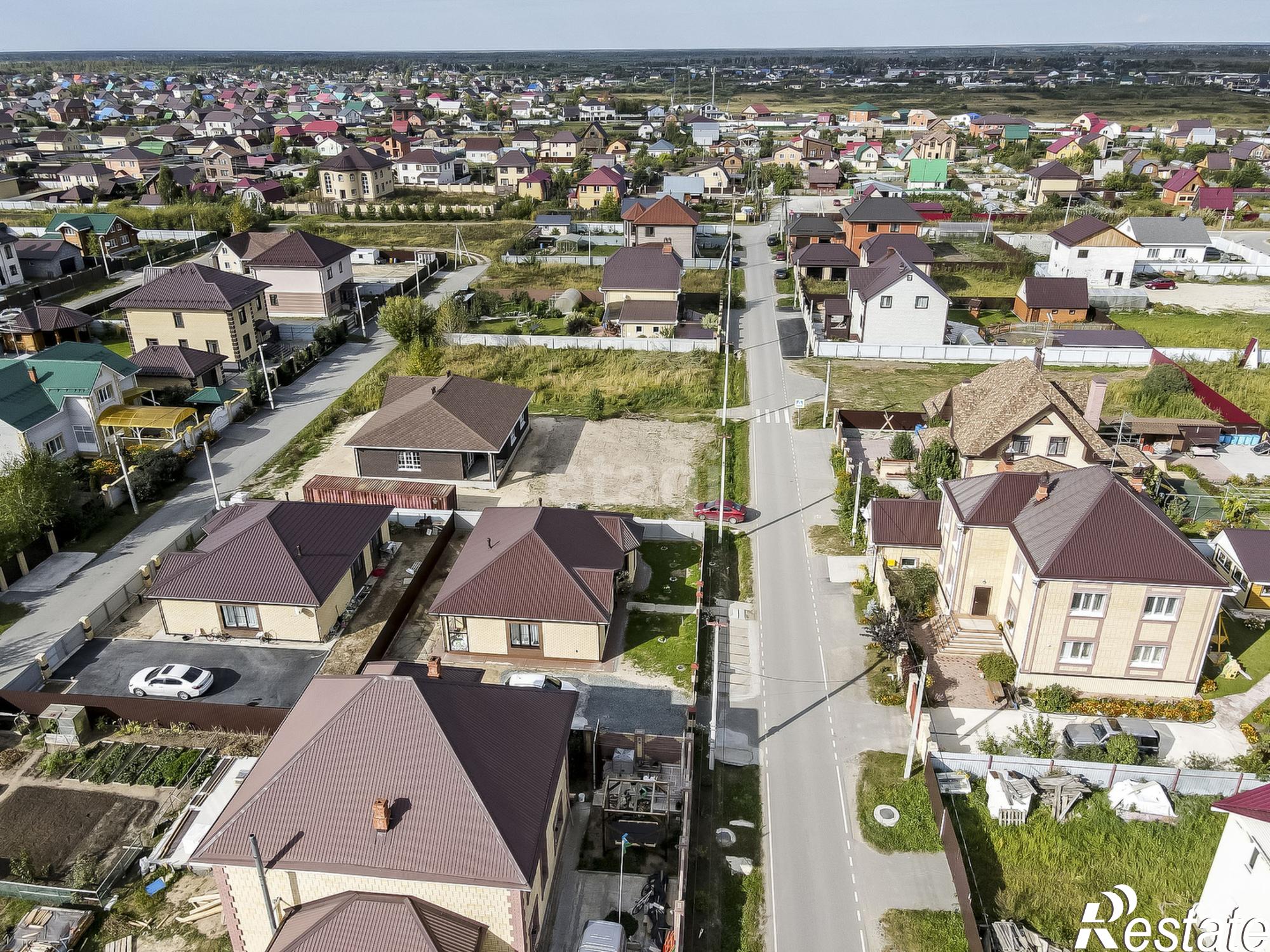 Купить дачу, дом, коттедж за 17 000 000 рублей на 2-я Северная, 12