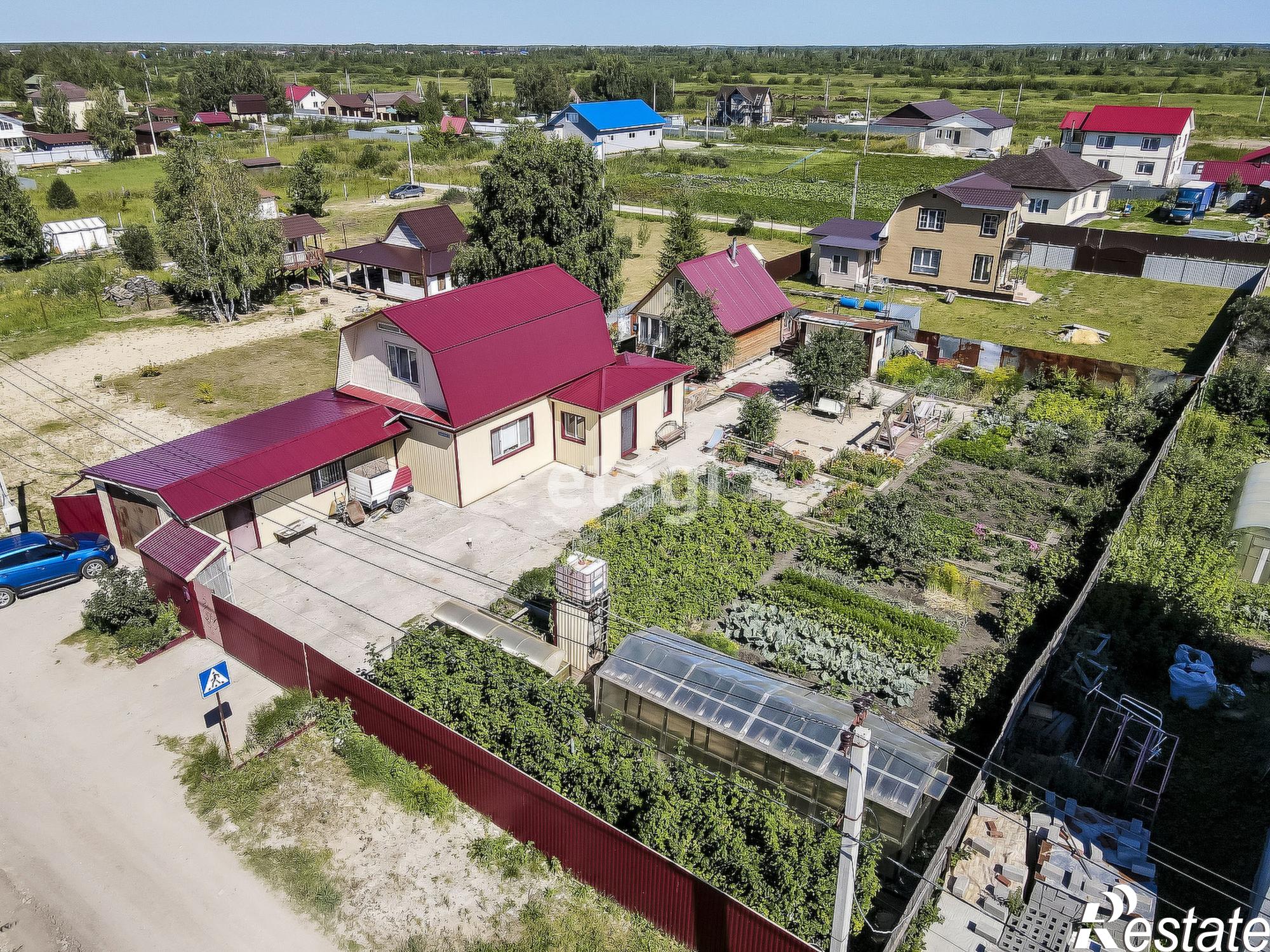 Купить дачу, дом, коттедж за 10 100 000 рублей на Солнечная,