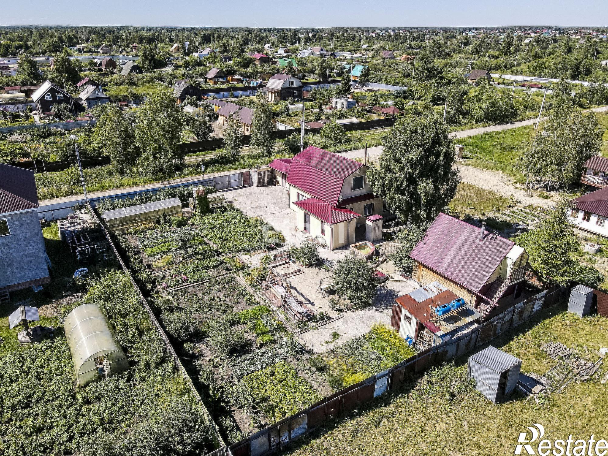 Купить дачу, дом, коттедж за 10 100 000 рублей на Солнечная,