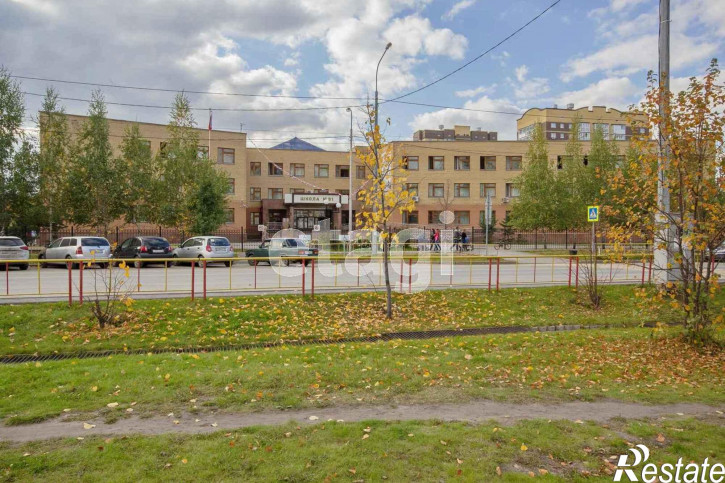 2-комн квартира Пражская (Строителей), 49/2