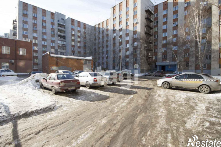 Комната Олимпийская, 17
