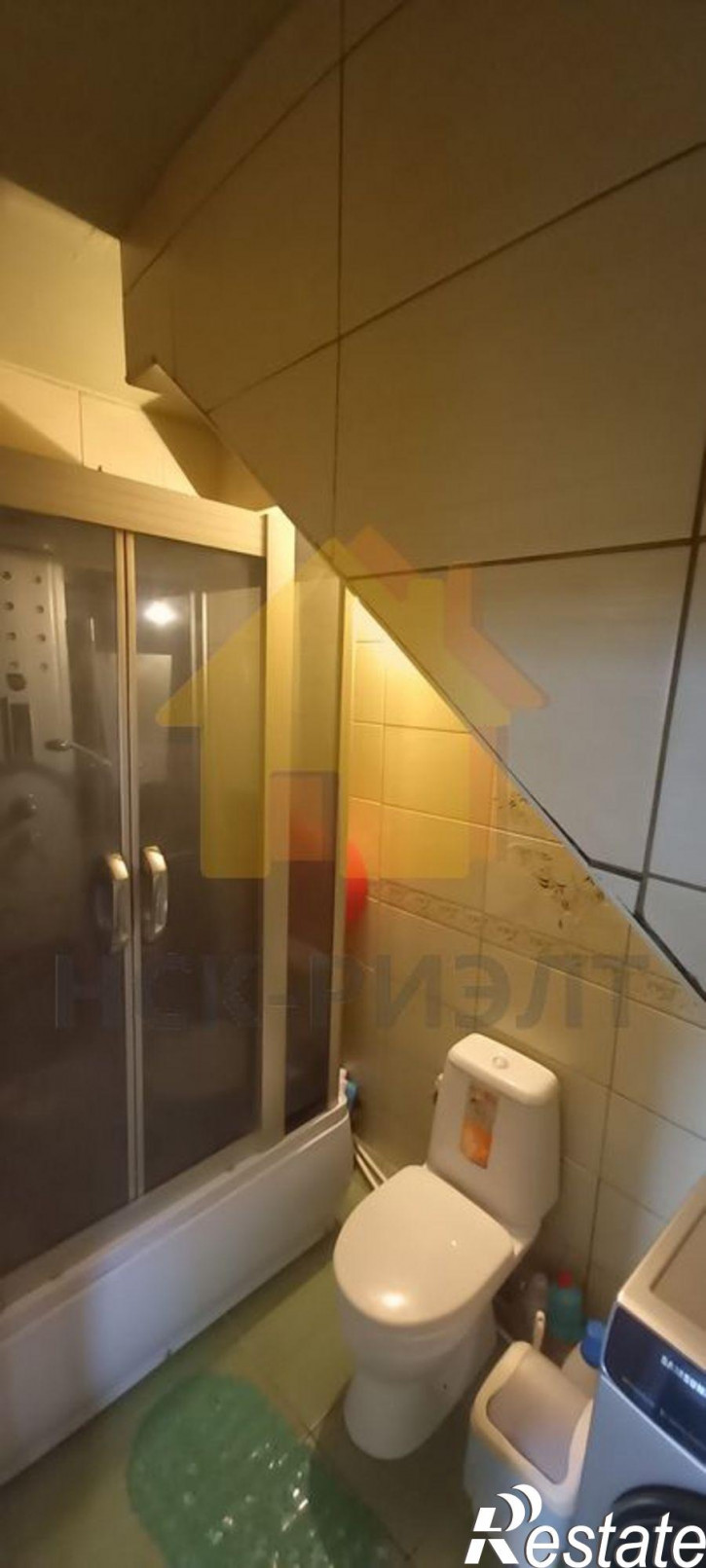 2-комн квартира Локтинская,12