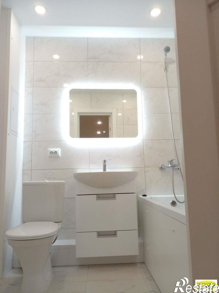 2-комн квартира Кирова проспект, 71