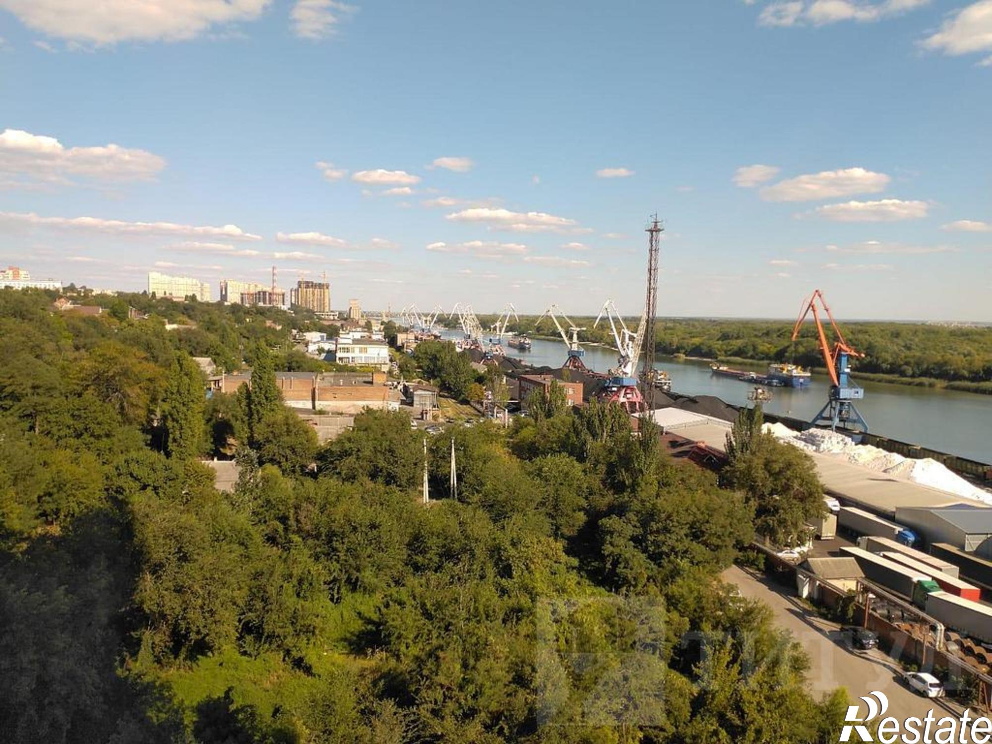 Купить квартиру за 5 350 000 рублей на Нахичевань, Береговая