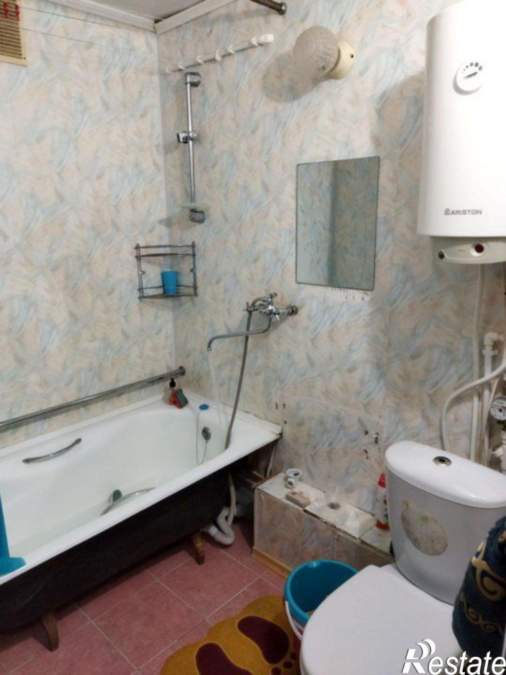 1-комн квартира Комиссарова ул, 49