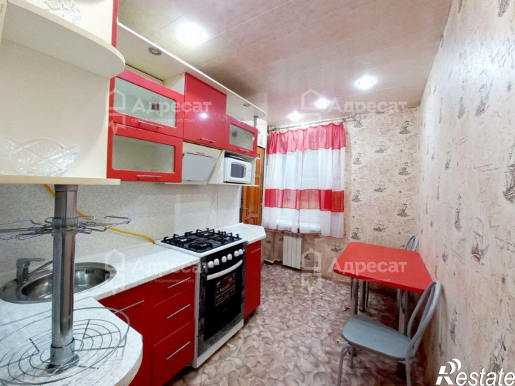 3-комн квартира ул. Лодыгина,  д.2