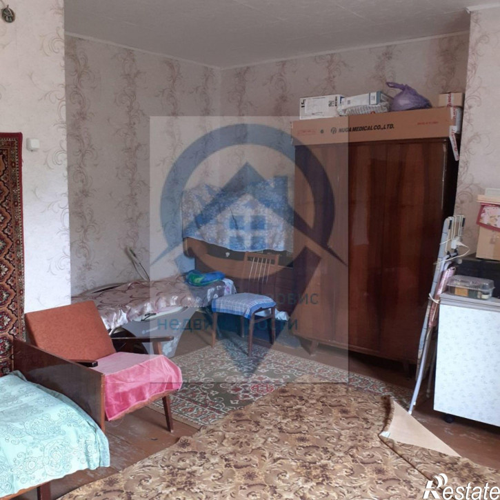 3-комн квартира 1-я Линия, 1А