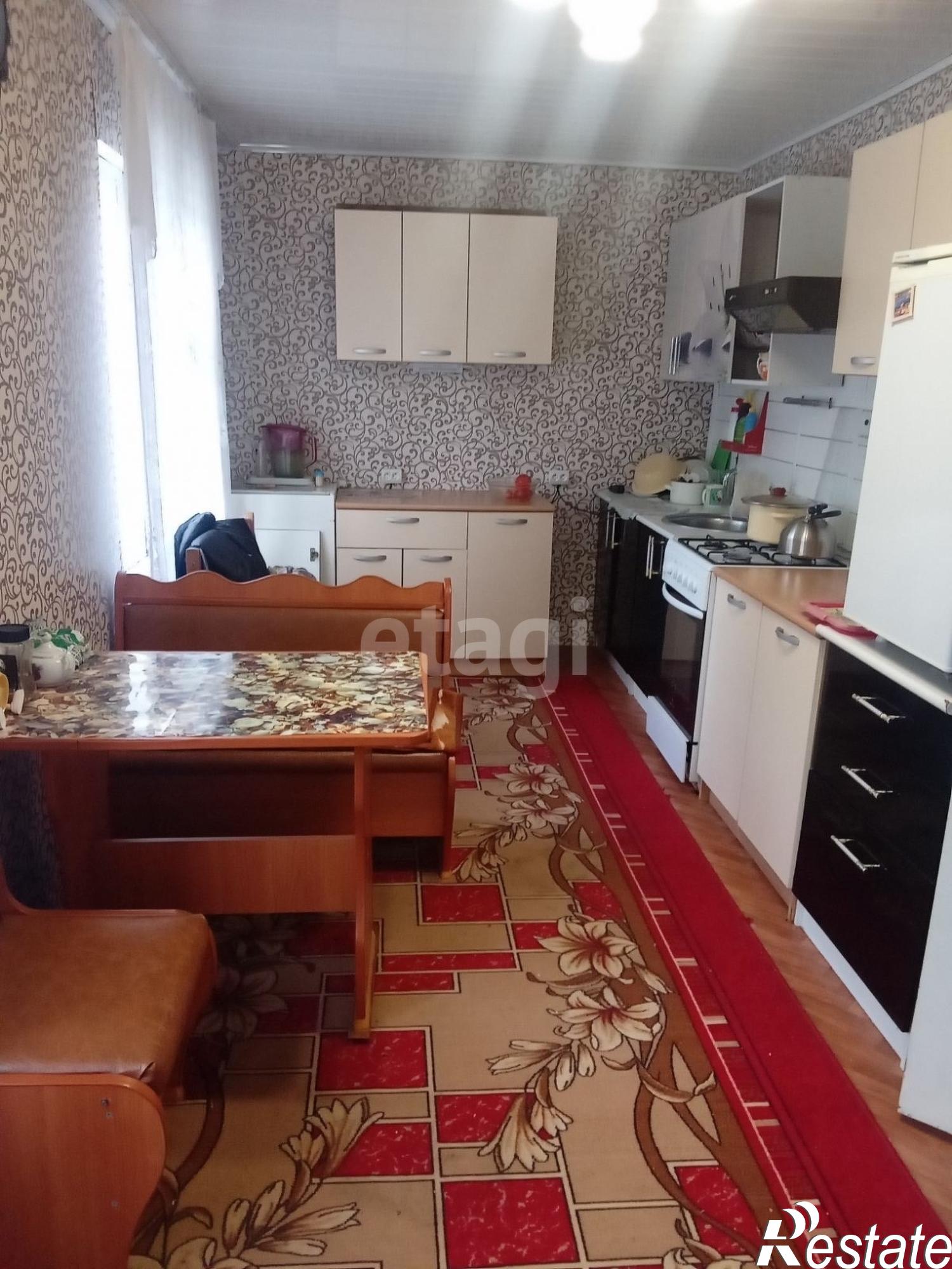 Купить дачу, дом, коттедж за 5 100 000 рублей на Здоровья, 39
