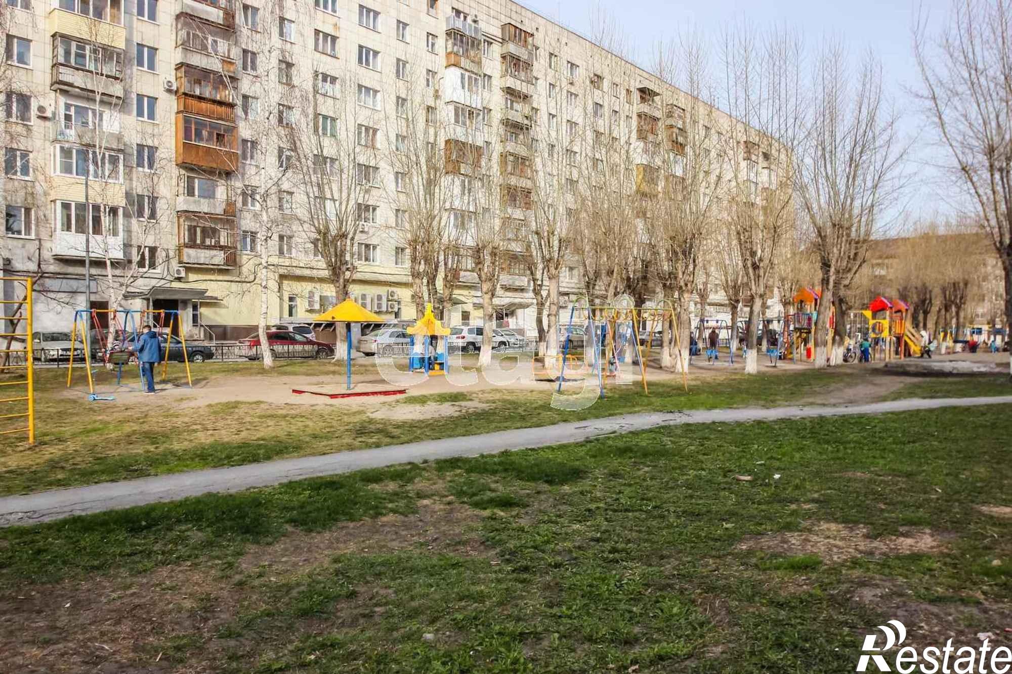 Купить торговое помещение за 9 500 000 рублей на Карская 25