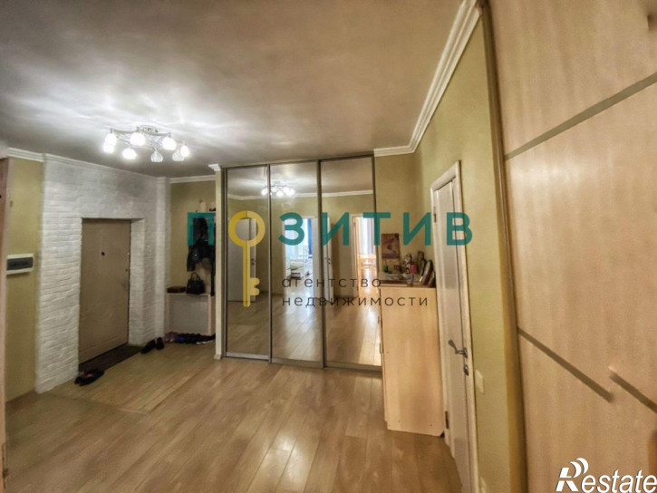 2-комн квартира Оранжерейная ул, 22/2