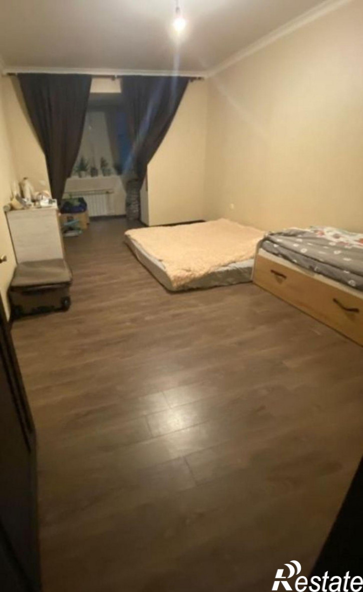 3-комн квартира Нежнова ул, 21к4