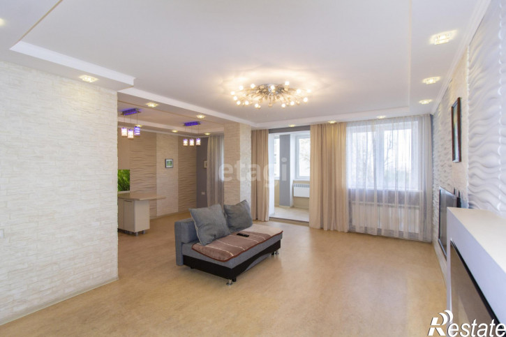 3-комн квартира Пароходская, 4