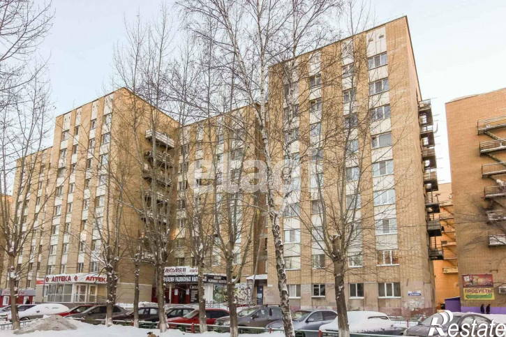 Комната Республики, 212