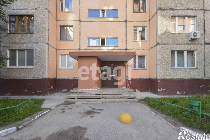 2-комн квартира Мельникайте, 130