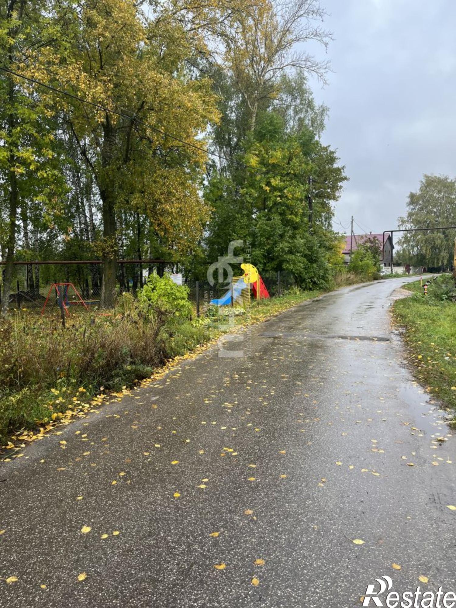 Купить дачу, дом, коттедж за 10 000 000 рублей на Героя Чванова, 3Б