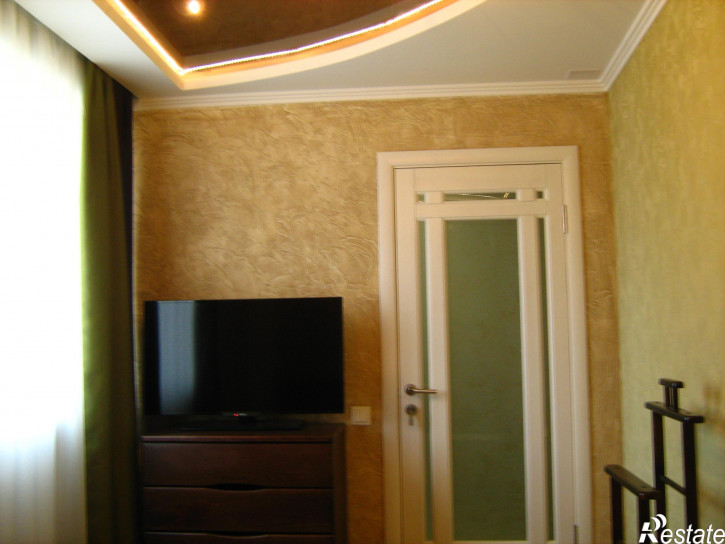 2-комн квартира Гагарина , 12