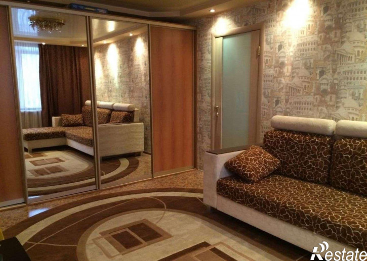 1-комн квартира Победы улица, 77