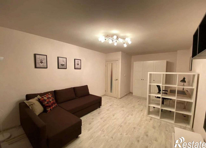 1-комн квартира Победы улица, 10