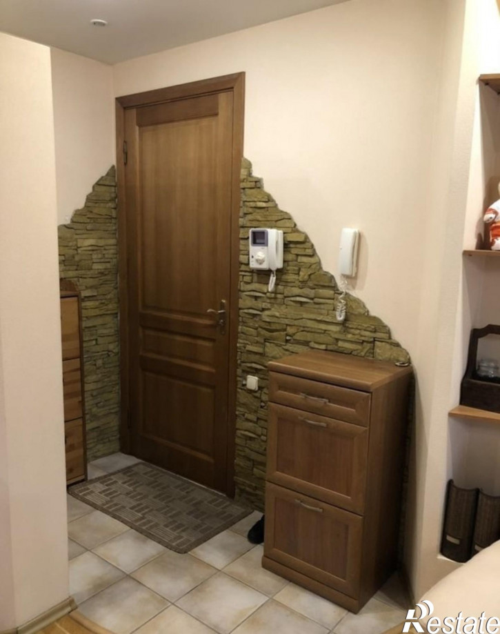 2-комн квартира Дзержинского улица, 8