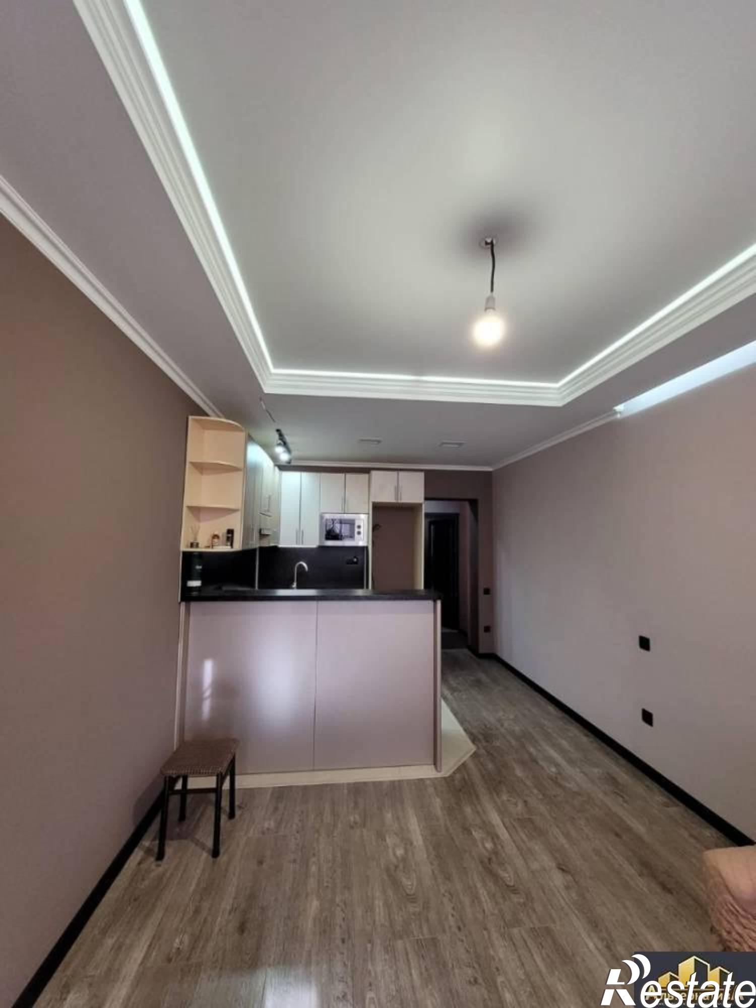 Сдать квартиру за 36 000 рублей на Катыхина ул.