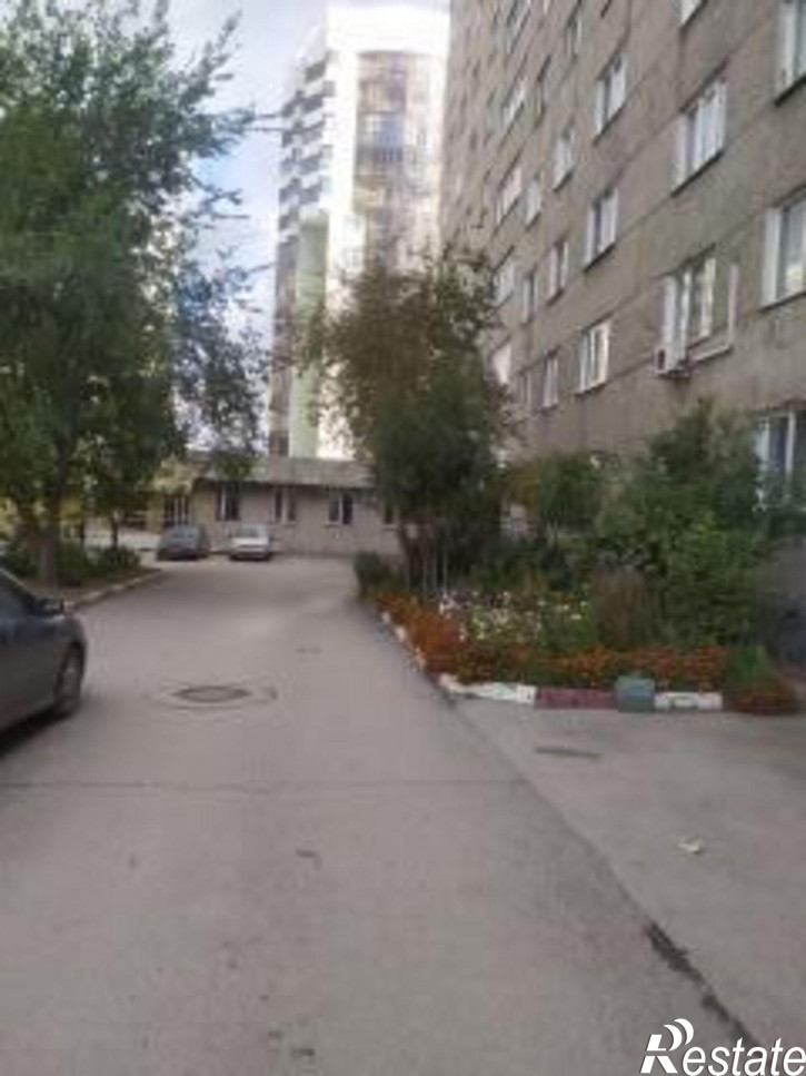 3-комн квартира ул. Шмидта,6/1