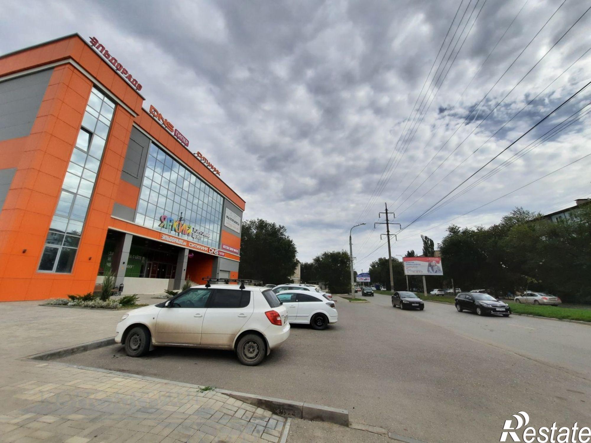 Сдать торговое помещение за 7 800 рублей на г. Астрахань, Советский район, ул. Николая Островского, 119
