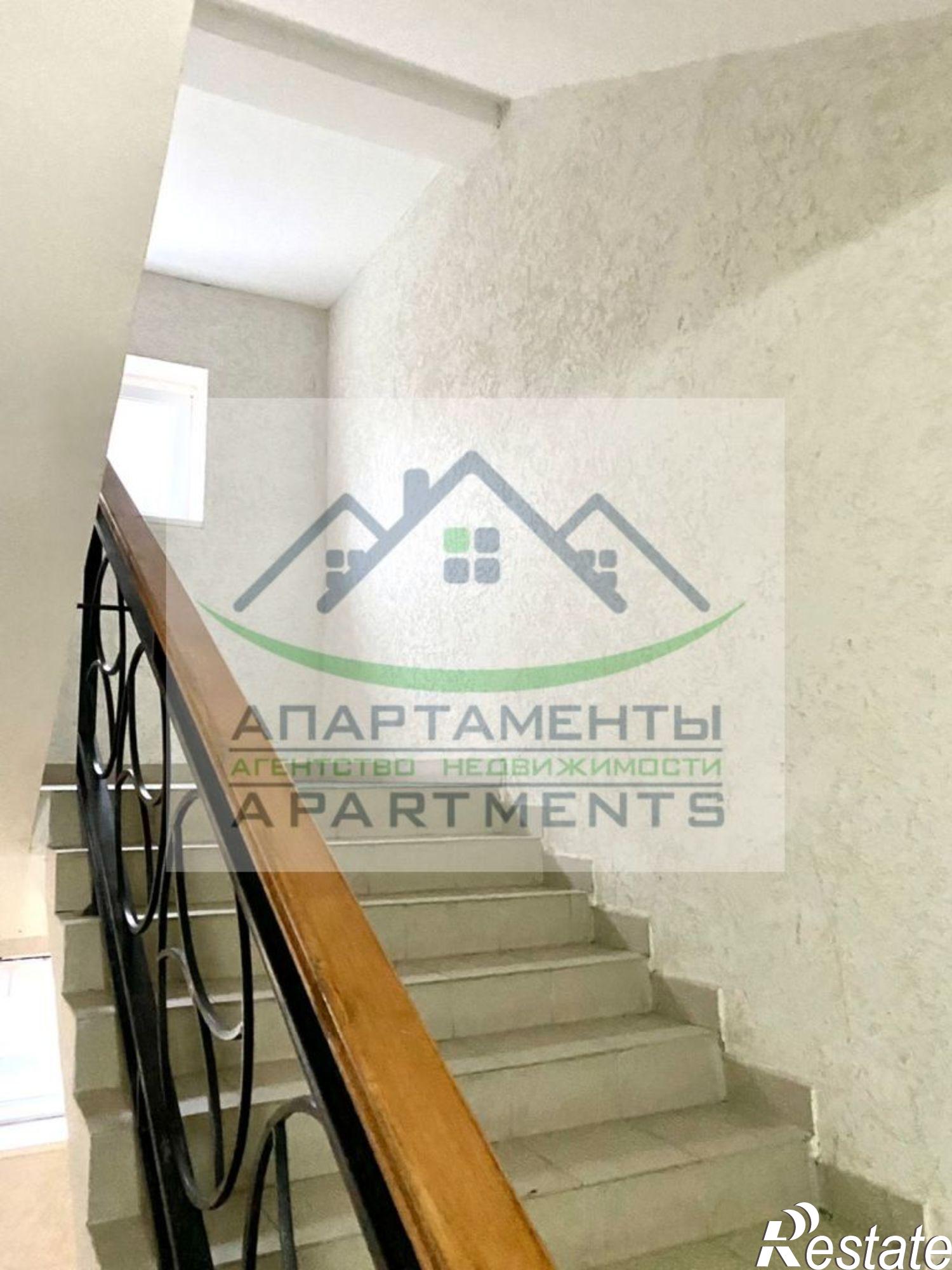 Купить квартиру за 9 550 000 рублей на Кипарисовая ул, 2к1