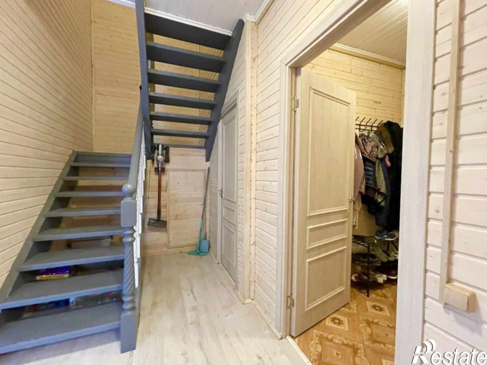 Купить дачу, дом, коттедж за 12 650 000 рублей на Победы ул.