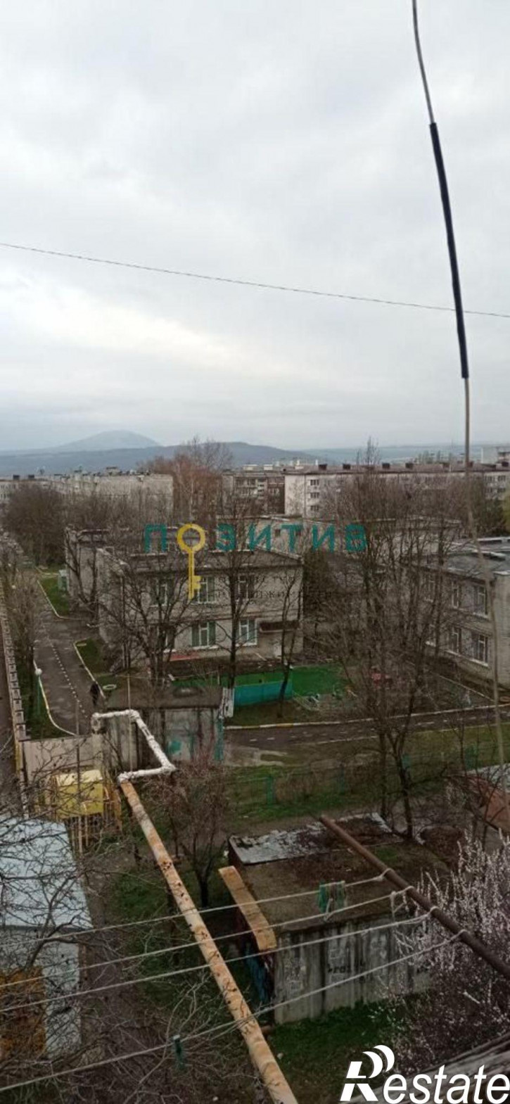 2-комн квартира Восстания ул, 100