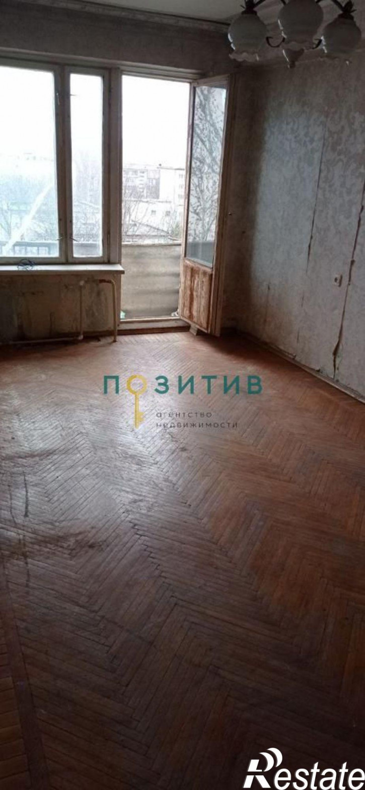2-комн квартира Восстания ул, 100