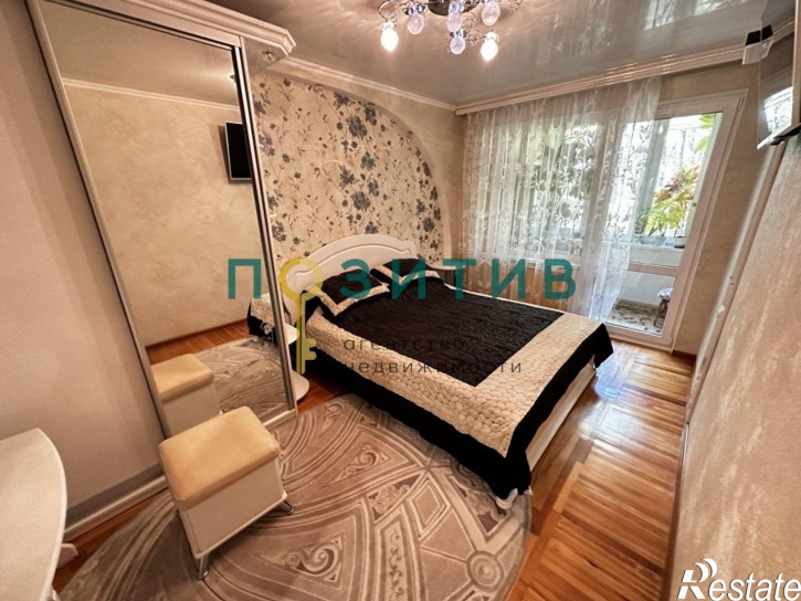 2-комн квартира Адмиральского ул, 31