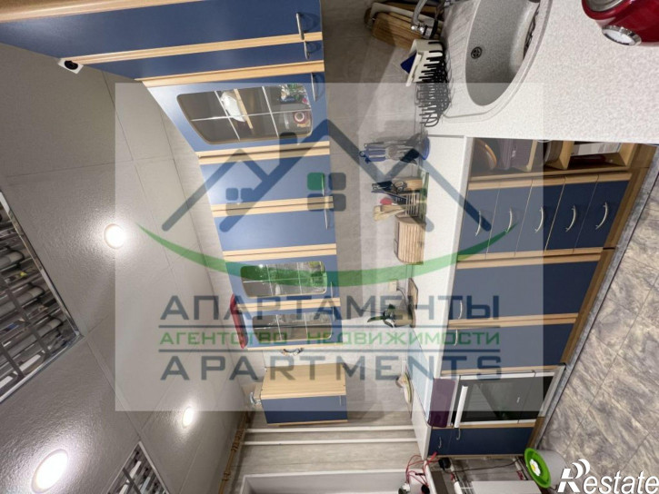 2-комн квартира Адмиральского ул, 8/5