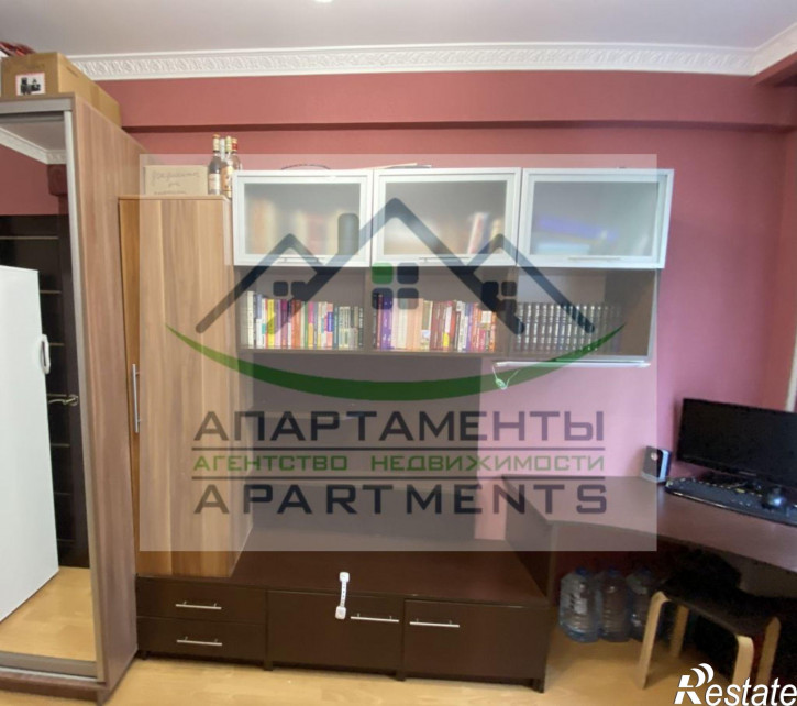 4-комн квартира Октябрьская ул, 411
