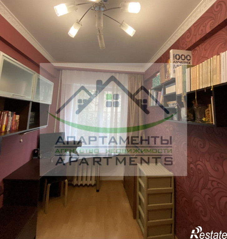 4-комн квартира Октябрьская ул, 411