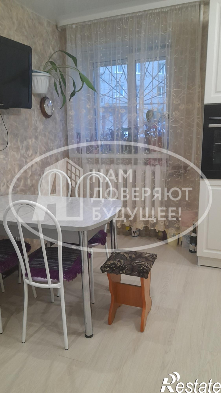 3-комн квартира Коммунистическая улица, 3В