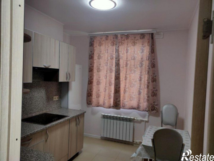 2-комн квартира Юбилейная, 12