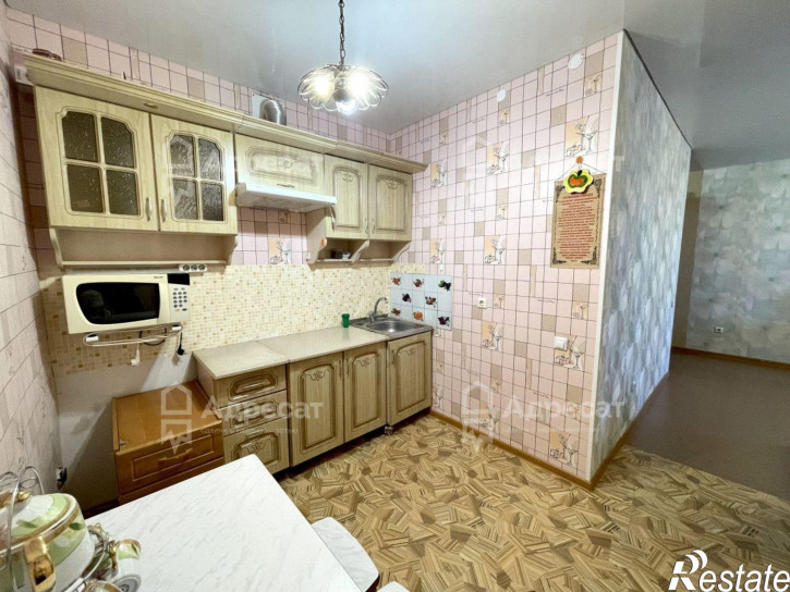 2-комн квартира ул. 51-й Гвардейской Дивизии,  д.28