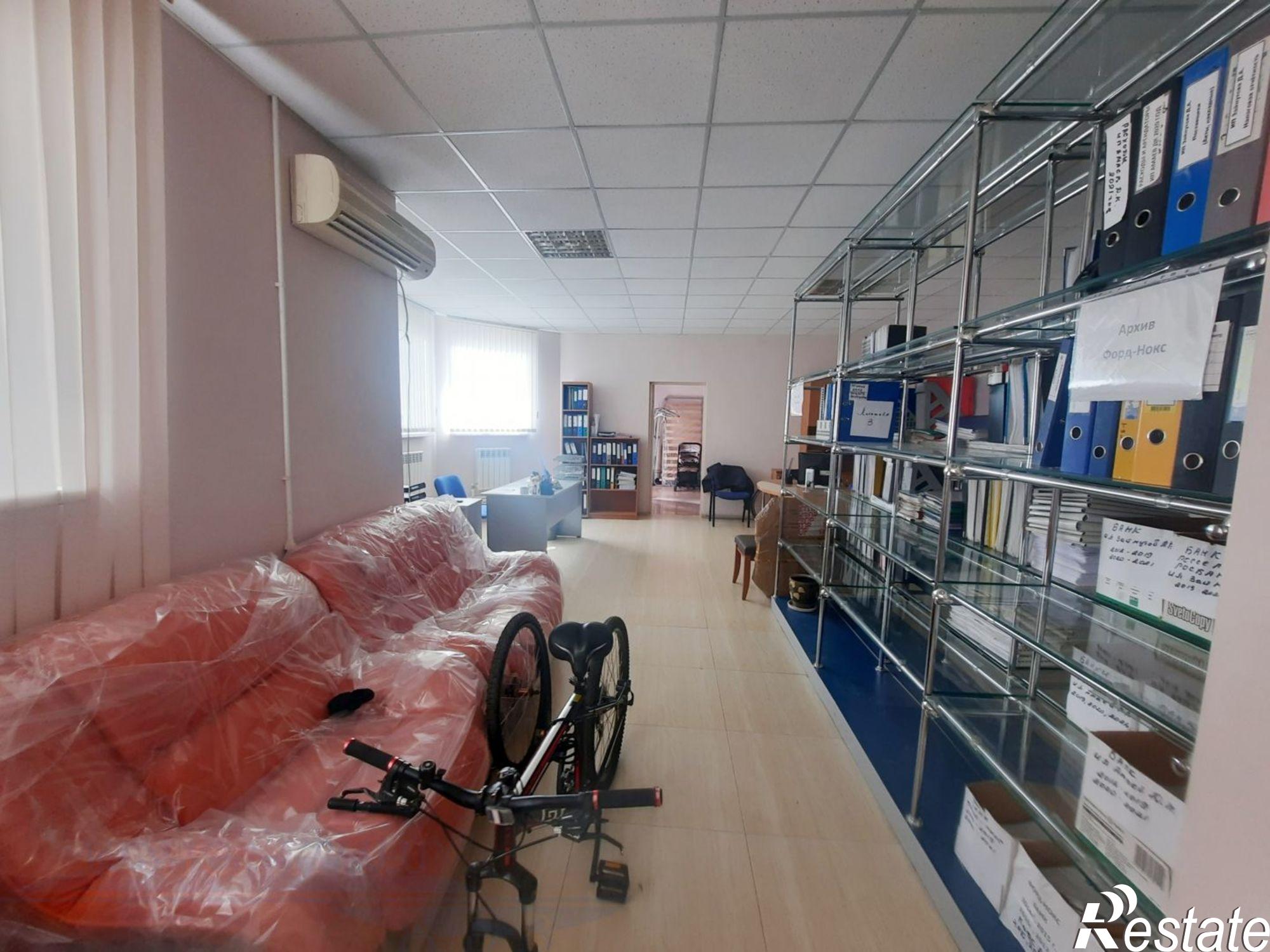 Купить помещение свободного назначения за 7 950 000 рублей на Г. Астрахань, Ленинский район, ул. Латышева, 7в