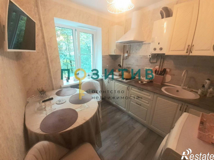 2-комн квартира Московская ул, 80