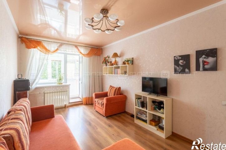 2-комн квартира ул. Максимова, дом 33
