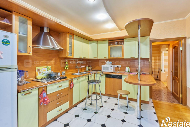 2-комн квартира ул. Космонавтов, дом 41
