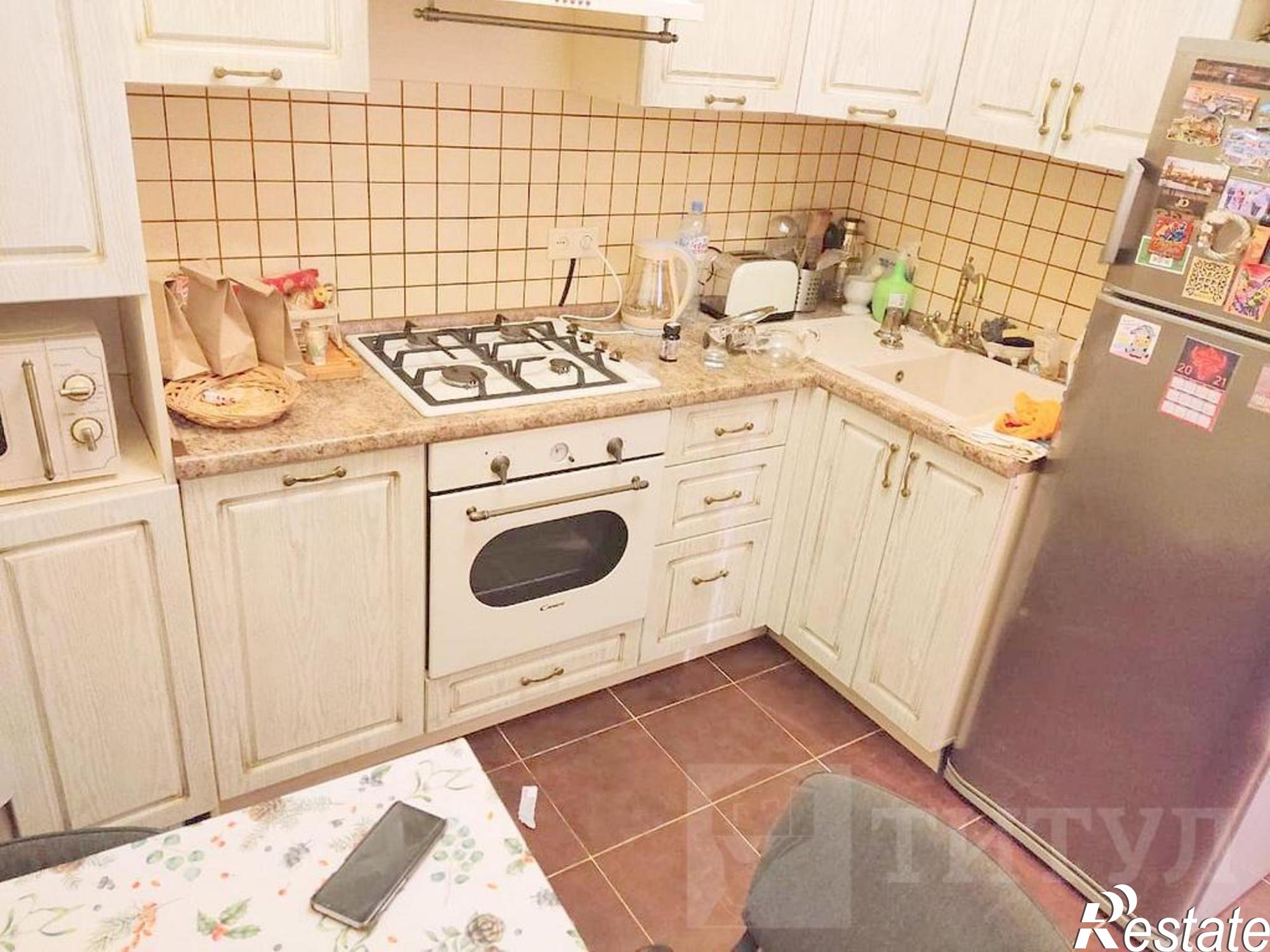 Купить квартиру за 3 000 000 рублей на Нахичевань, 12-я линия