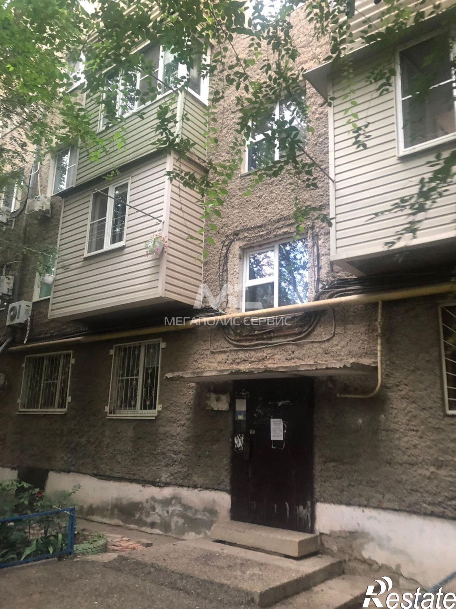 Купить квартиру за 2 240 000 рублей на Адмирала Нахимова ул, 109А