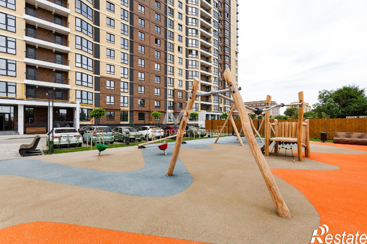 4-комн квартира Трофимова ул, 10