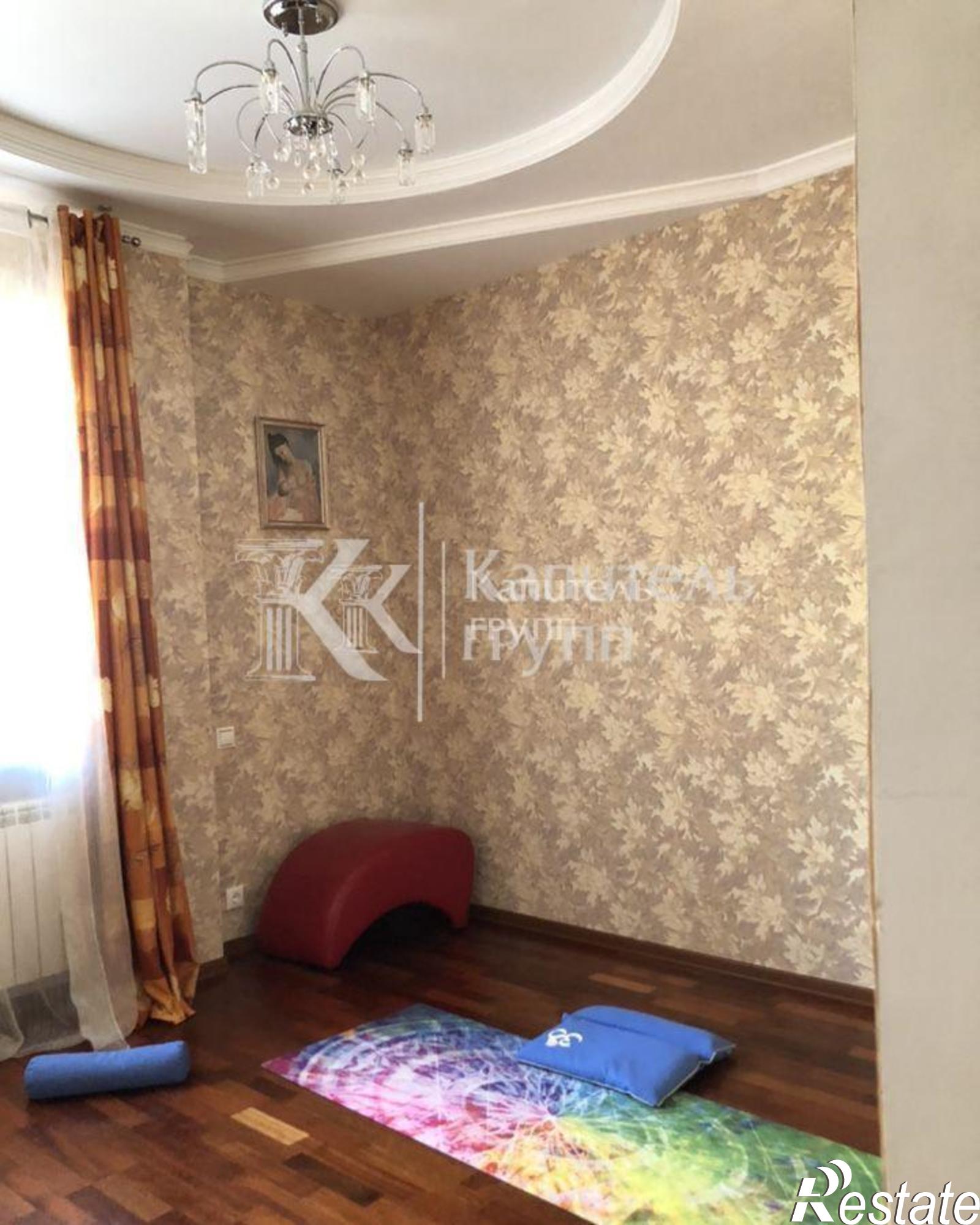 Купить квартиру за 30 000 000 рублей на улица Кирова, 8